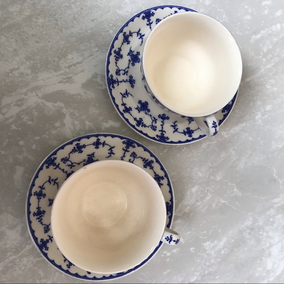 Vintage Blue Delft Teacups - Picture 2 of 10